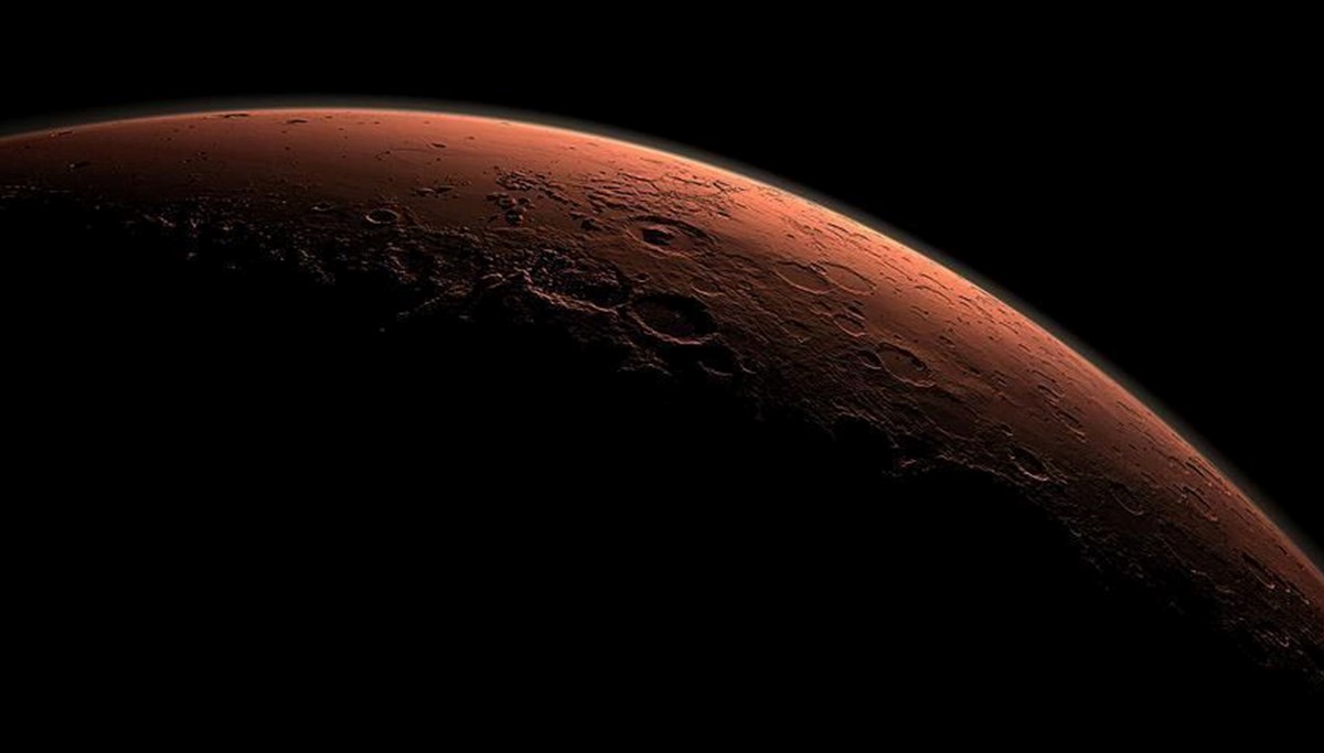 Çin Mars’ta düzensiz yeraltı yarıkları keşfetti