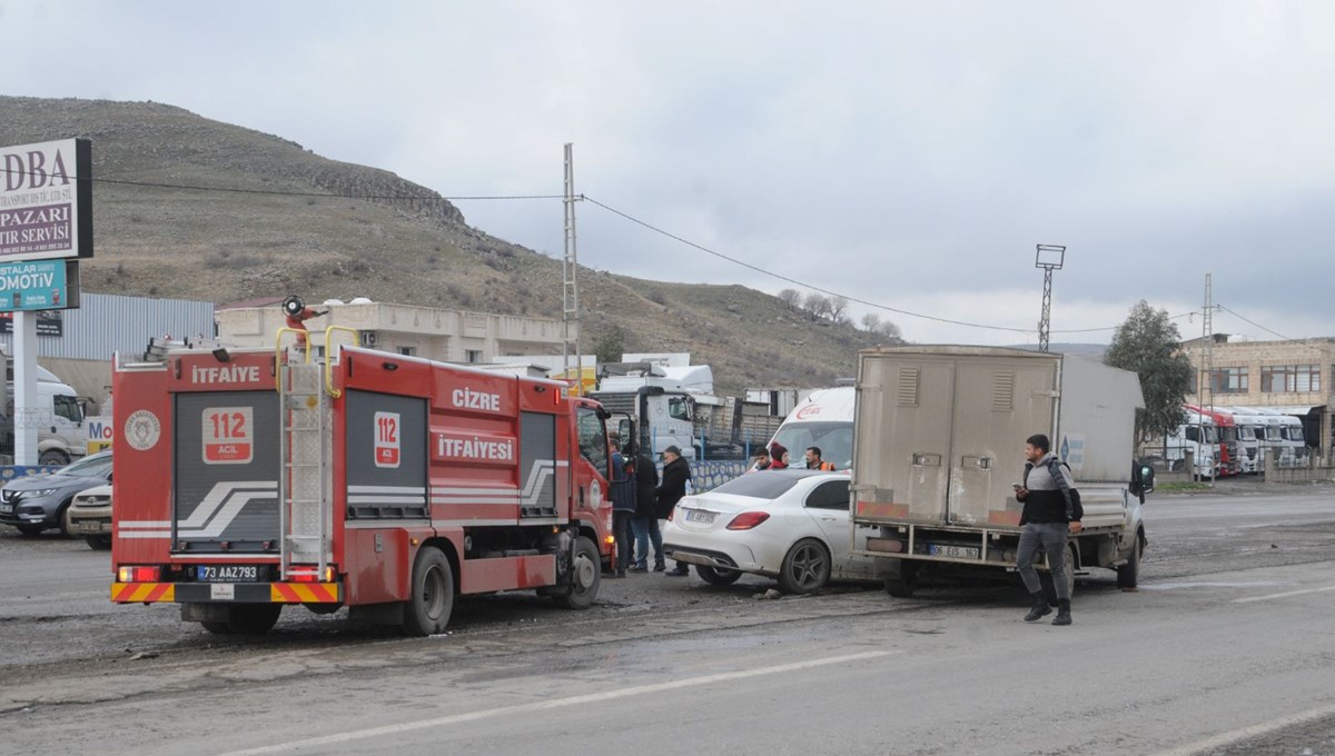 Şırnak’ta kamyonet ile otomobil çarpıştı: 5 yaralı