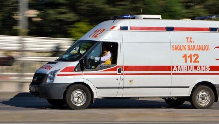 Tokat’ta dereye düşen otomobilin sürücüsü yaralandı